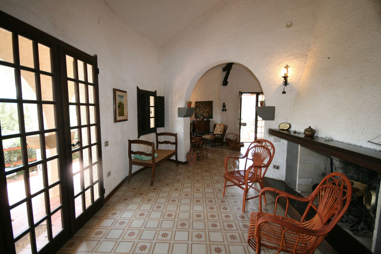 Others 4, Villa Scarabeo, Cagliari