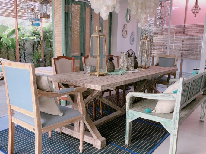 Food & Drinks 4, Pineapple Lazy Beach Villa, Hua Hin