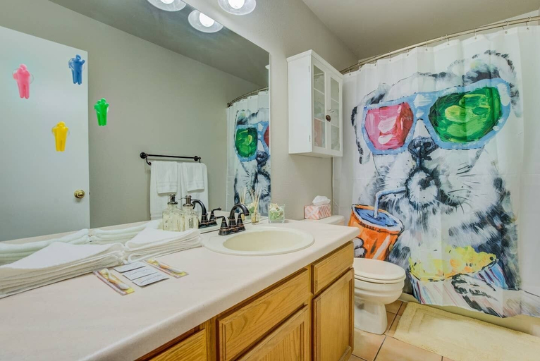 Others 5, 4BR AF Academyw/hot Tub & Firepit, El Paso