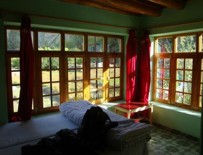 Others 4, Maha Guest House, Leh