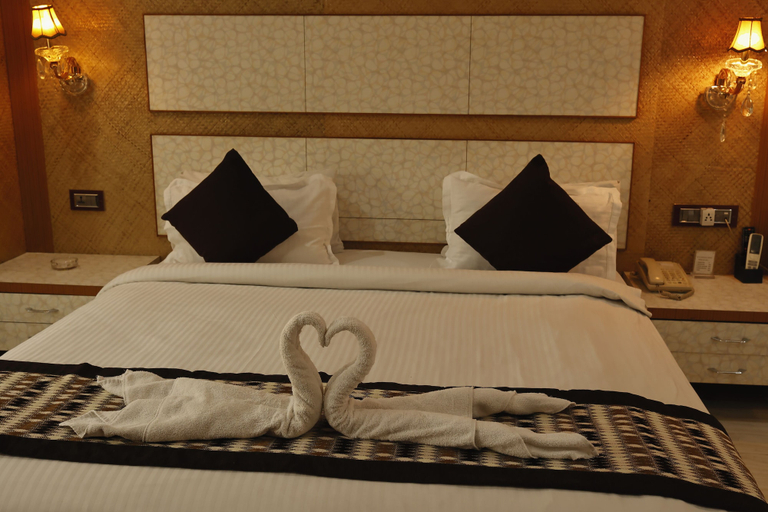 Bedroom 2, Hotel Bhargav Grand, Kamrup Metropolitan