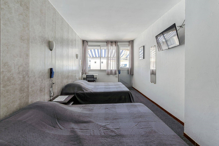Bedroom 4, Hotel Vila, Hérault