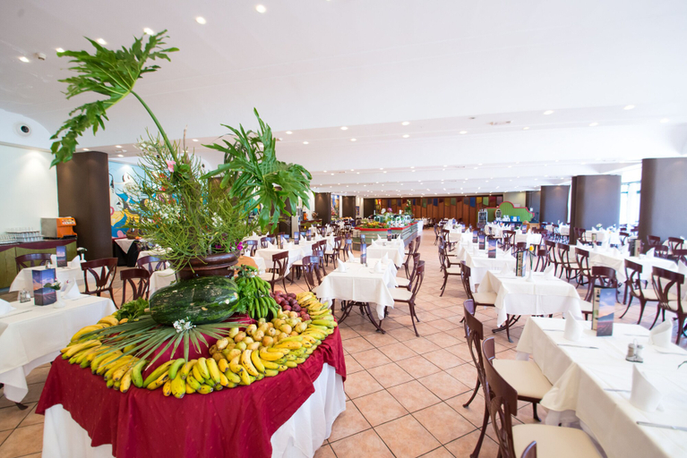 Food & Drinks 5, HL Club Playa Blanca Hotel, Las Palmas