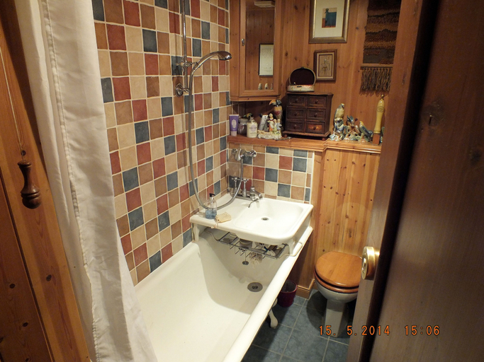 Bathroom 3, Greystones B&B, Highland