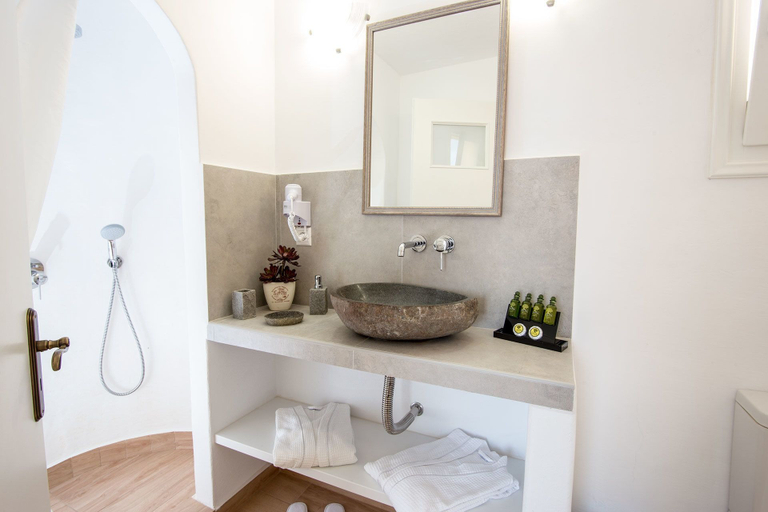 Bathroom 3, Villa Pelagos, South Aegean