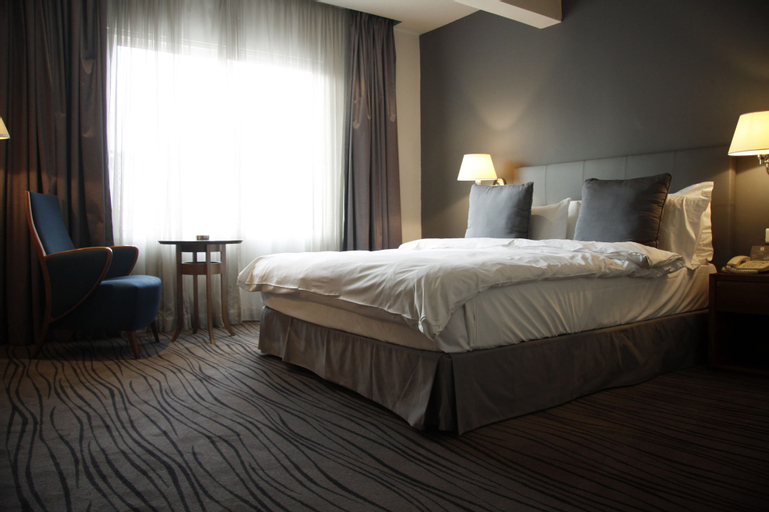 Plaza Hotel, Beirut