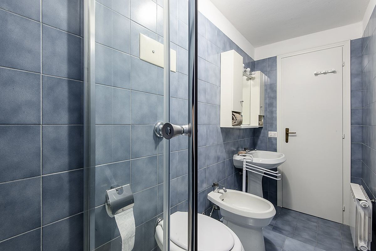 Bathroom, Shortstays Vittoria Arconati, Milano