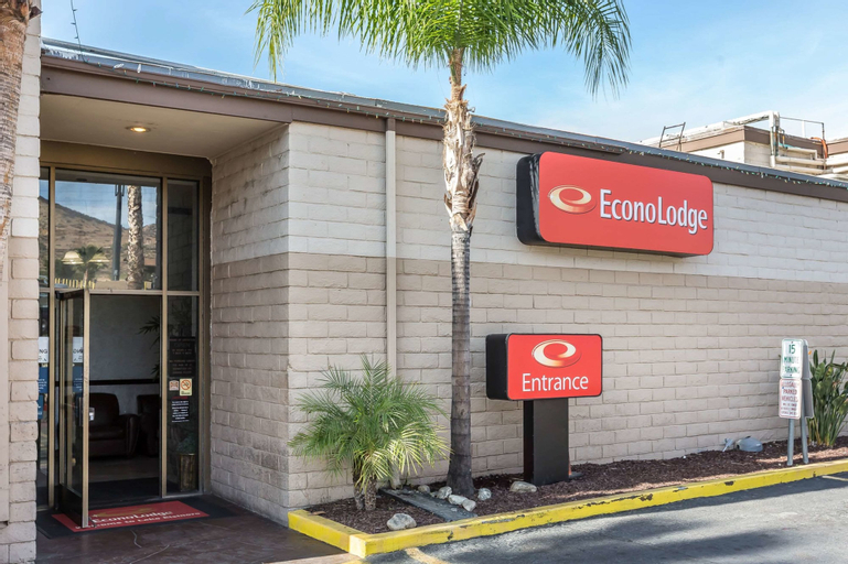 Econo Lodge Lake Elsinore Casino, Riverside