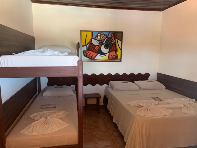 Bedroom 4, Pousada Paradise, Alcobaca