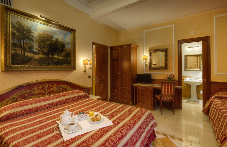 Bedroom 2, Comfort Hotel Bolivar, Roma