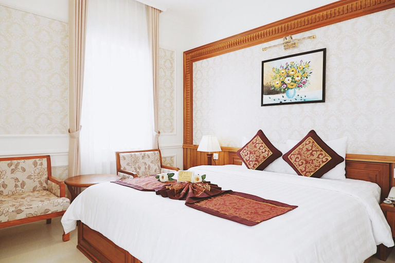 Bedroom 4, Riverside Hotel, Đồng Hới