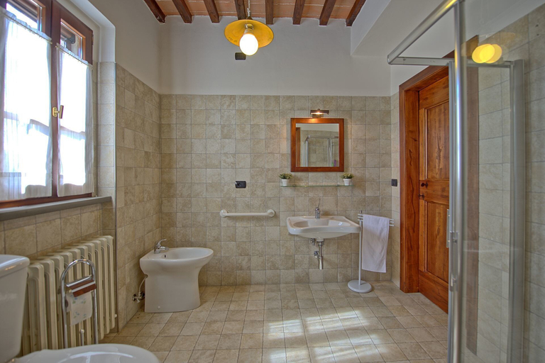 Bathroom 3, Borgo Monte Cedrone, Perugia