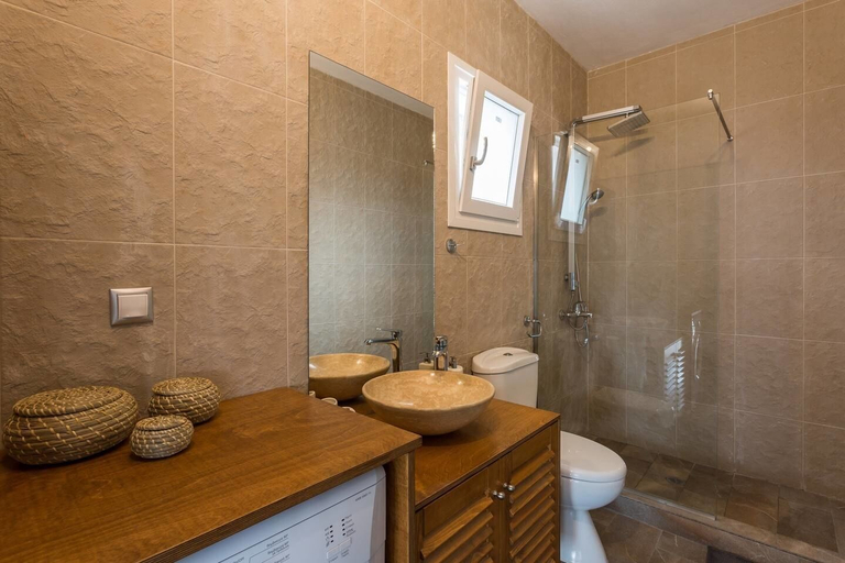 Bathroom, Villa Savvina, Thessaly