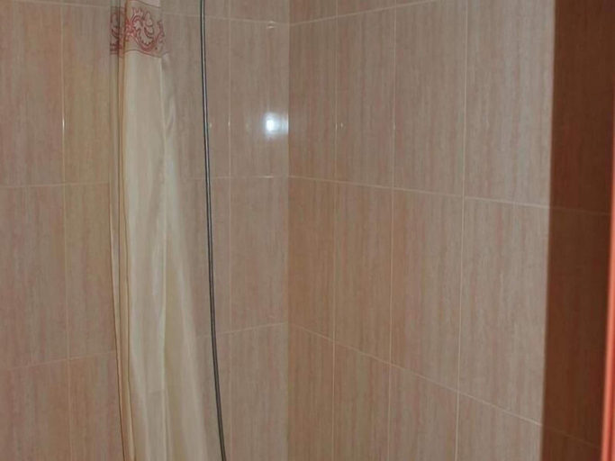 Bathroom 3, Hotel Canabal, Lugo