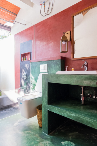 Bathroom 5, Cranganor History Cafe Riverside Chateau, Ernakulam