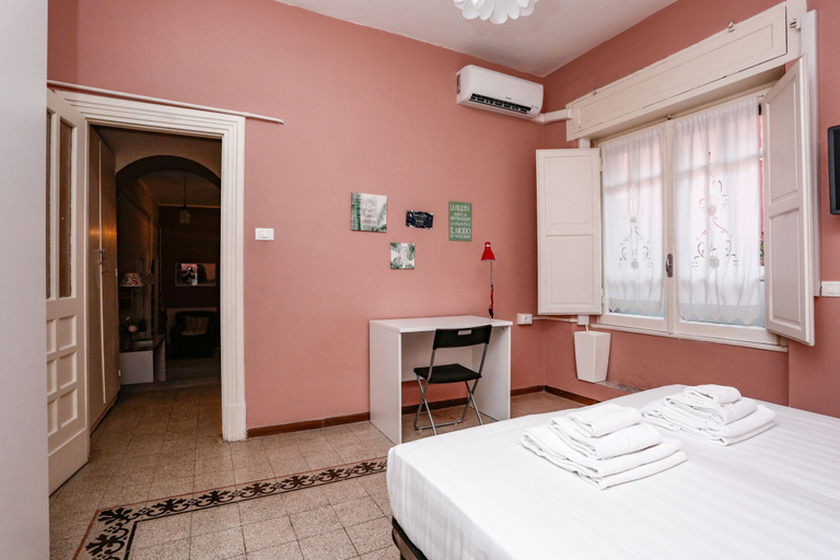 Room 2, American Uni 2Br Lovely Apt, Rome