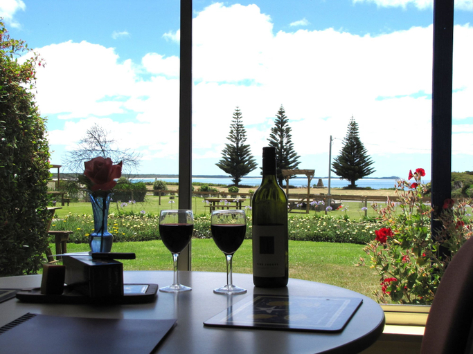 Others 5, King Island Accommodation Cottages, King Island