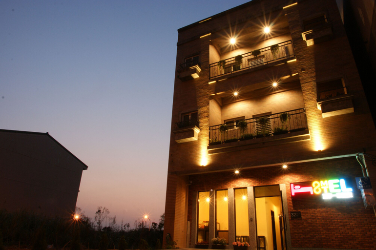 Douzi Stay near Metro - Hostel, Taoyuan