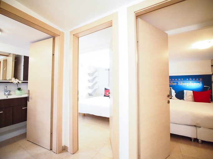 Bedroom 3, Paamonim Apartments