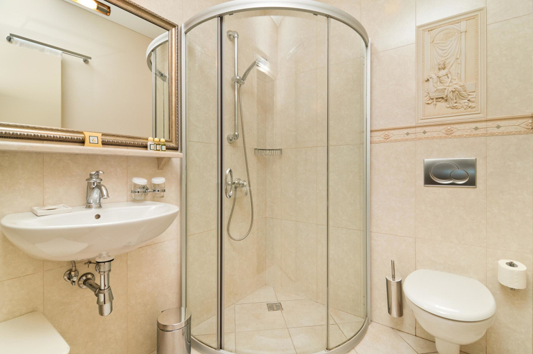 Bathroom 3, Tradition Hotel, Sankt-Peterburg gorsovet