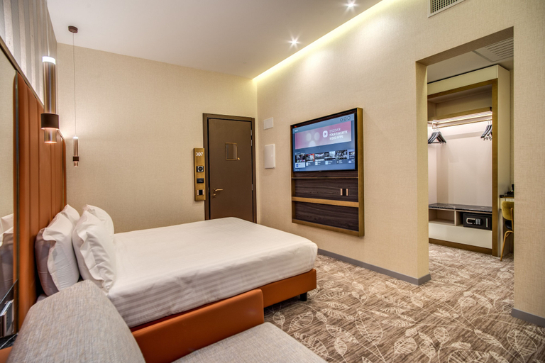 Bedroom 2, CC Palace Hotel Roma, Rome