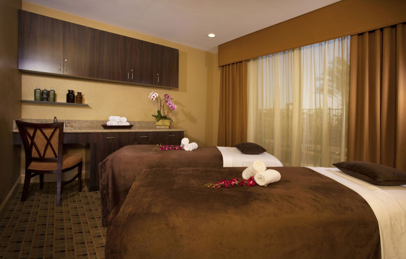 Bedroom 3, Ayres Hotel & Spa Moreno Valley, Riverside