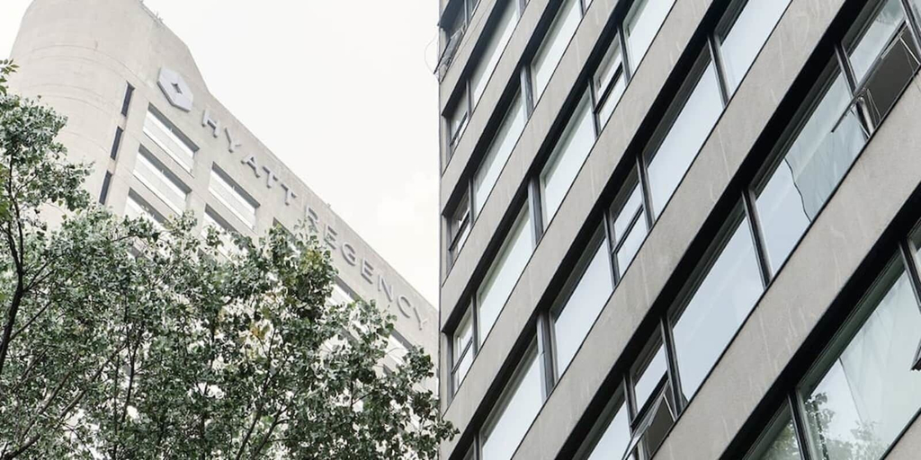 Exterior 2, First Class Apartmet by Mr.W, Mexico City
