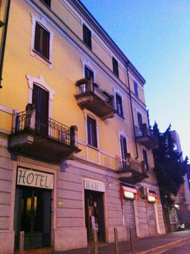 Exterior & Views 2, Hotel Convertini, Milano