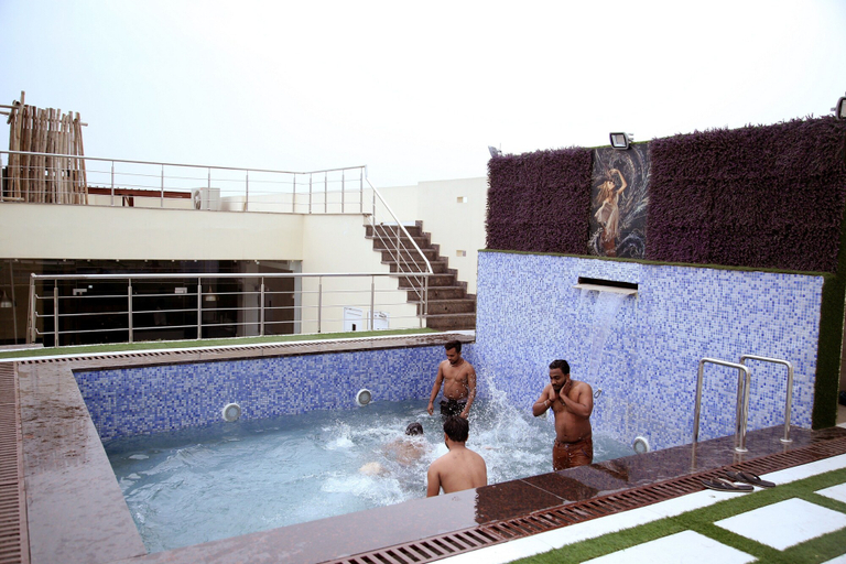 Sport & Beauty 5, Sallow Royal Suites, Amritsar