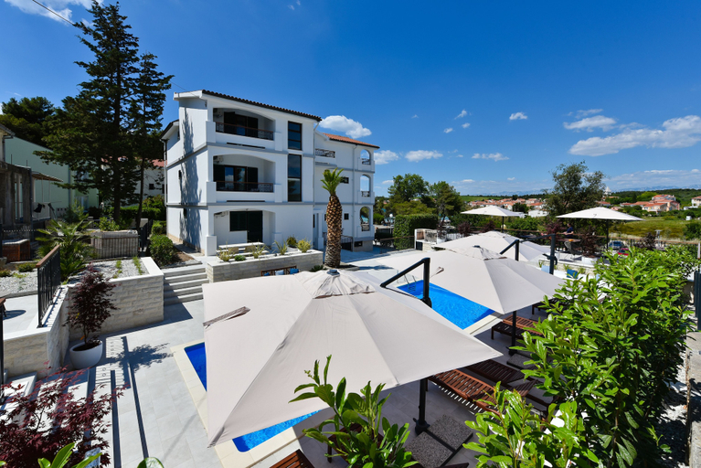 Exterior & Views 2, Mediterraneo Garden Apartments, Zadar