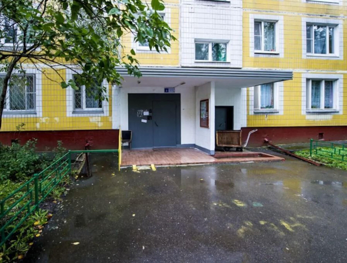 Exterior & Views, Apartment - Novoyasenevskiy 5, South-Western