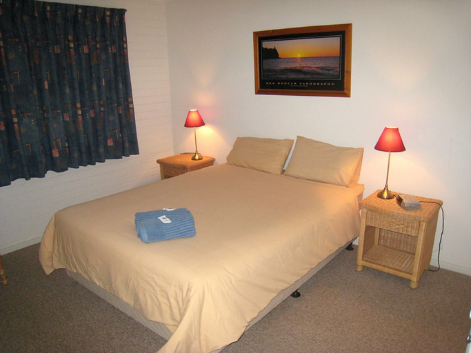 Bedroom 2, Como Apartments - Geraldton, Geraldton