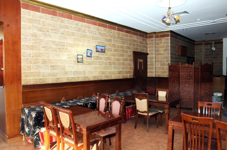 Food & Drinks 5, Arinza Tower Quality Apartments, Salmiya