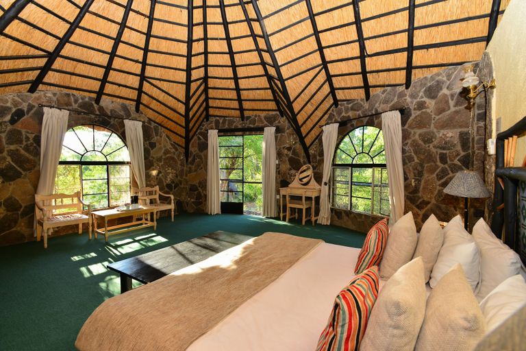 Bedroom 3, Matobo Hills Lodge, Matobo