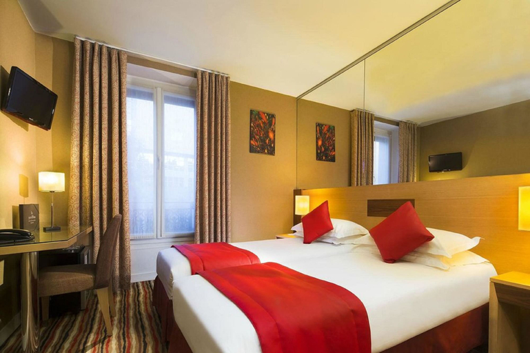Bedroom 5, Pavillon Bastille, Paris