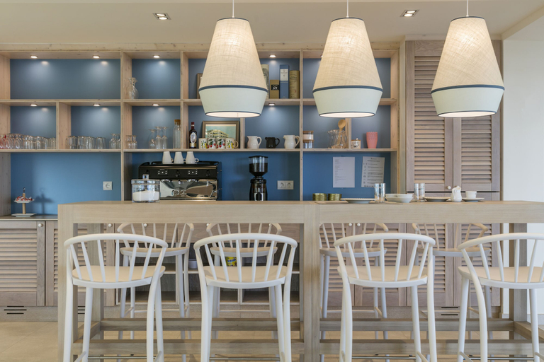 Food & Drinks 4, Apartaments Marfina, Barcelona
