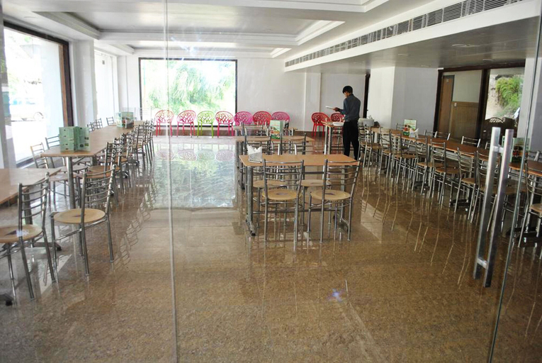Food & Drinks, Hotel Natraj International, Udhampur