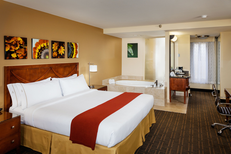 Bedroom 3, Holiday Inn Express SIMI VALLEY by IHG, Ventura