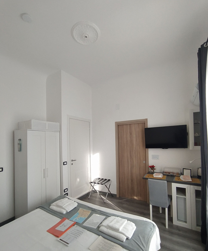 Bedroom 3, Affittacamere Domus Nikolai, Bari