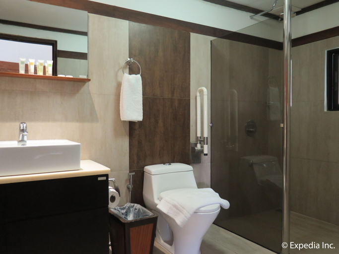Bathroom 4, Nurture Wellness Village, Tagaytay City