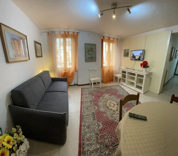 Primary image