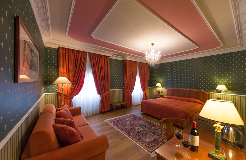 Bedroom 2, Strozzi Palace Hotel, Florence