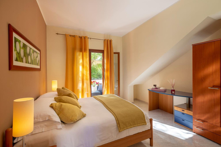 Bedroom 2, Residence Smeraldo, Trapani