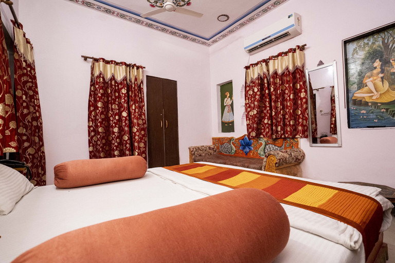 Bedroom 4, Swad Ri Dhani, Ajmer