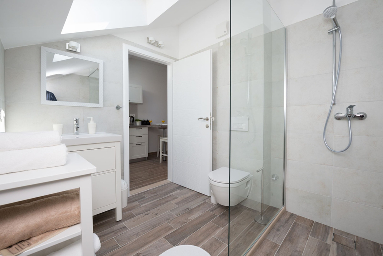 Bathroom 3, Apartments Horizon, Dubrovnik
