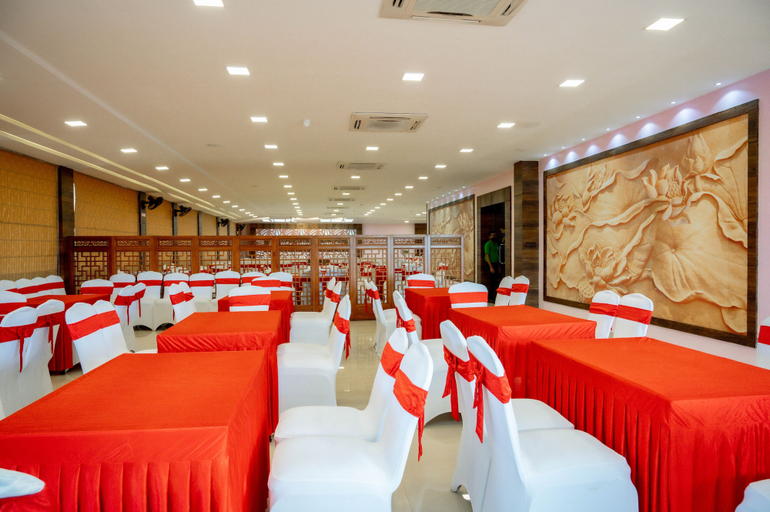Food & Drinks 5, Hotel Mansha Regency, South Andaman
