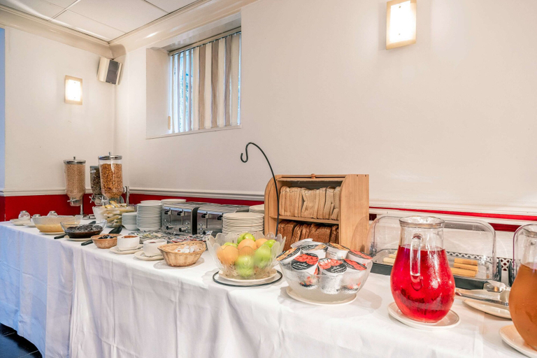 Food & Drinks 5, The Dolphin Hotel, Norfolk