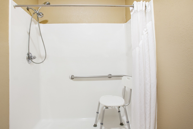 Bathroom 4, Days Inn & Suites by Wyndham Cabot, Lonoke