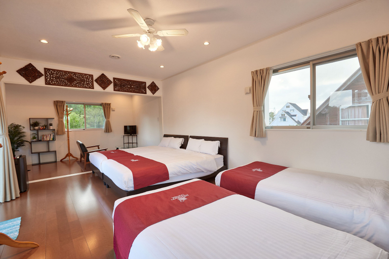 Bedroom 3, The Pool Resort Villa Hasta Manana, Onna