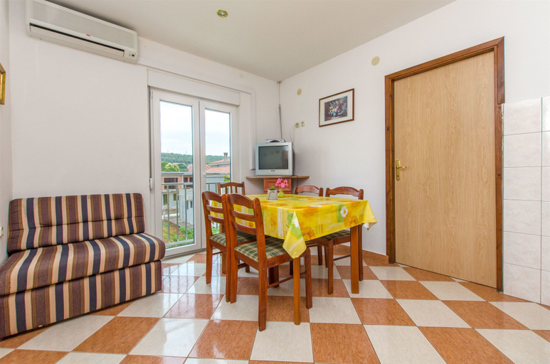 Others 5, Apartments Ivan, Bibinje